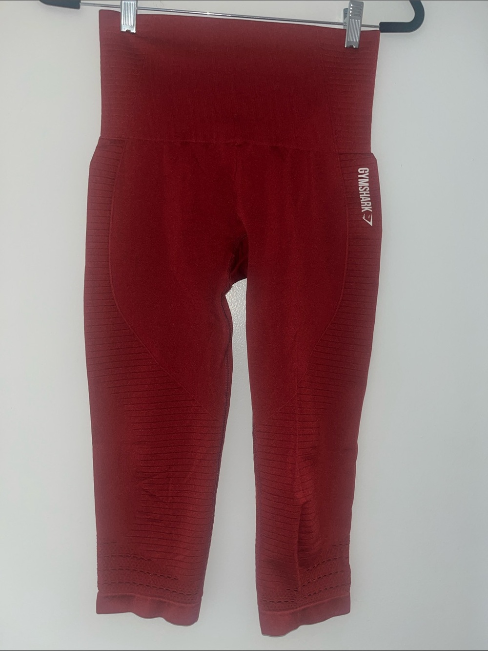 Gymshark Seamless High-Waist Cropped Leggings in Burgundy